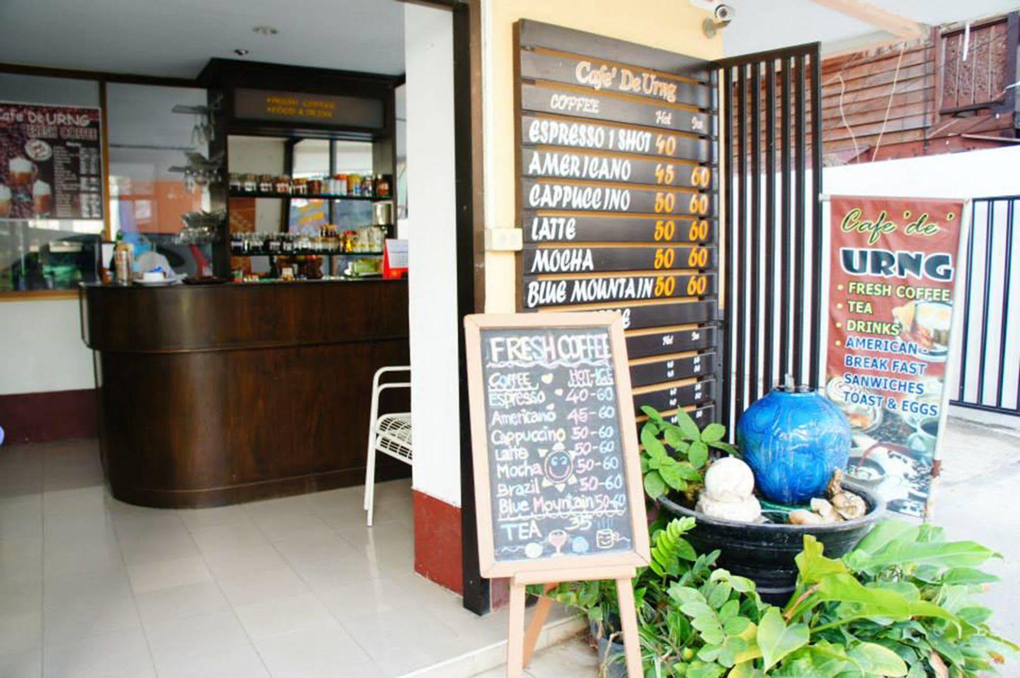 Vipa House Hotel Chiang Mai Bagian luar foto
