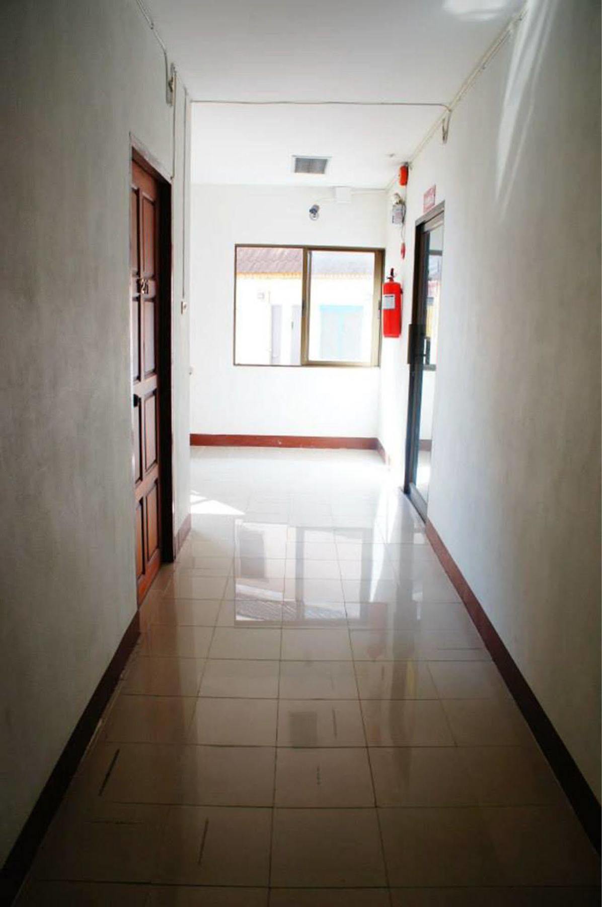 Vipa House Hotel Chiang Mai Bagian luar foto